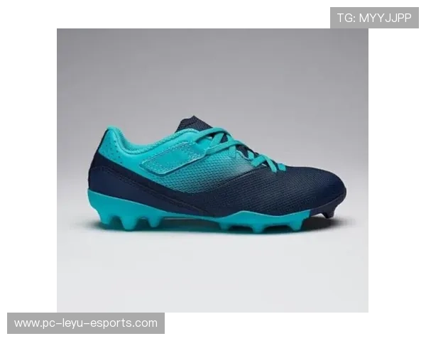 足球明星同款鞋在哪买 最全购物攻略带你轻松拥有球场风采